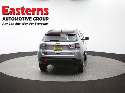Used 2022 Jeep Compass Trailhawk w/ Trailhawk Elite Group AWD/4WD image 37