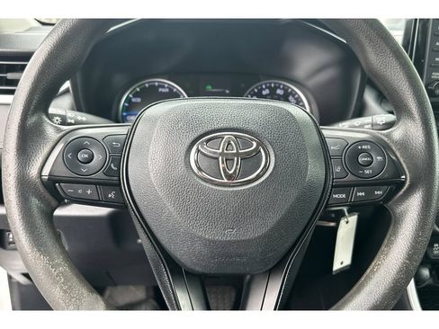 Certified 2020 Toyota RAV4 LE AWD/4WD image 25