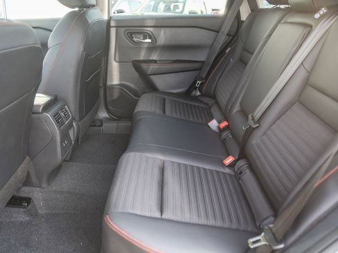 New 2026 Nissan Rogue Rock Creek image 19