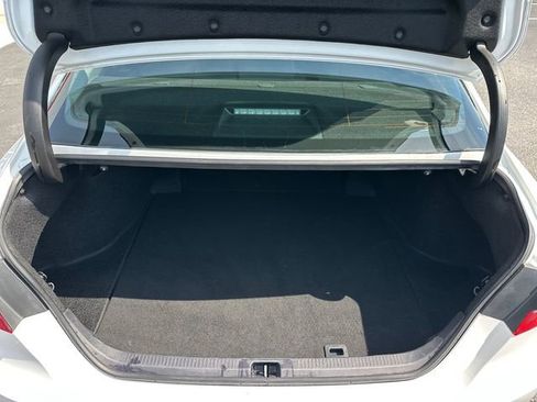Used 2024 Toyota Camry LE image 27