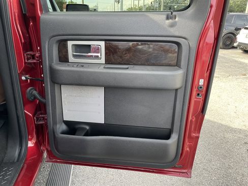 Used 2013 Ford F150 Platinum image 39