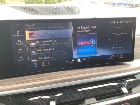 Certified 2024 BMW X5 xDrive40i w/ M Sport Package image 24