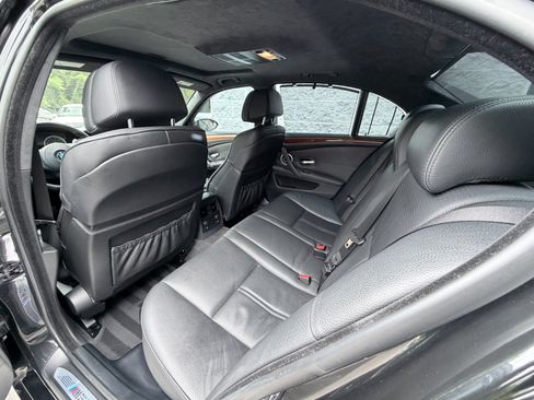 Used 2008 BMW M5 RWD image 27