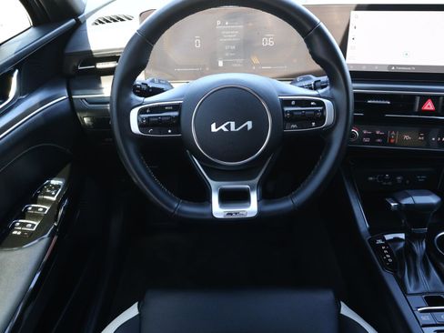 Used 2026 Kia K5 GT-Line w/ GT-Line Premium Package image 9