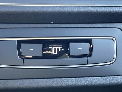 Used 2025 Audi A6 2.0T Premium w/ Convenience Plus Package image 12