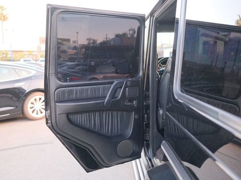 Used 2014 Mercedes-Benz G 63 AMG 4MATIC image 23