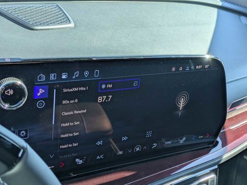 New 2026 Chevrolet Traverse Z71 w/ Enhanced Driving Package AWD/4WD image 30