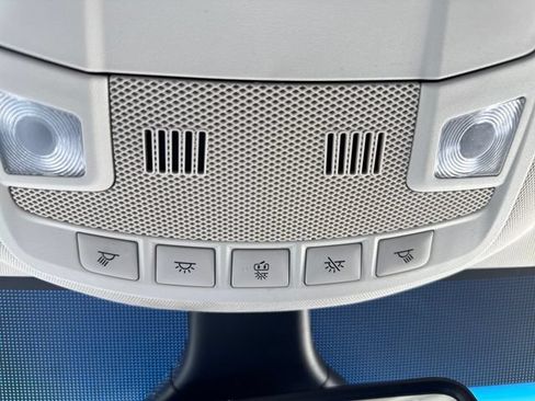 Used 2020 Ford Edge SEL AWD/4WD image 33