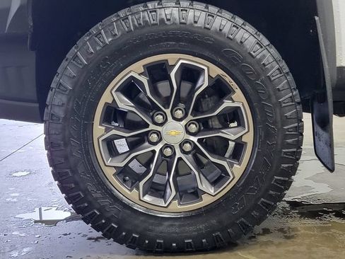 Used 2019 Chevrolet Colorado ZR2 AWD/4WD image 10
