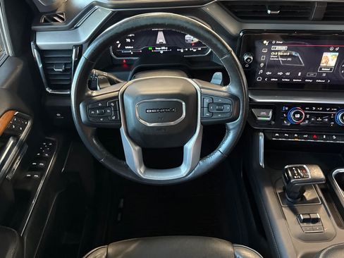 Used 2022 GMC Sierra 1500 Denali w/ Denali Carbonpro Edition AWD/4WD image 16