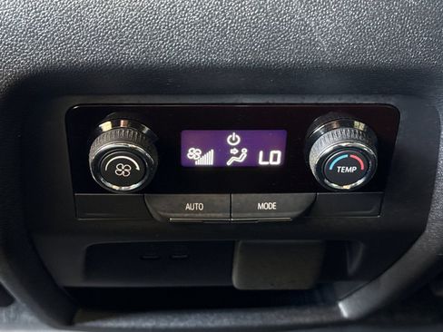 Used 2024 Chevrolet Traverse Z71 w/ Enhanced Driving Package AWD/4WD image 20