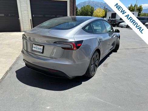 Used 2025 Tesla Model 3 Long Range RWD image 7