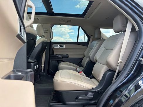 Used 2020 Ford Explorer Limited AWD/4WD image 9