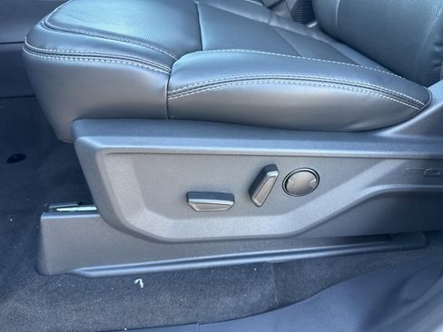 New 2025 Ford Expedition Max Platinum w/ Stealth Performance Package image 26