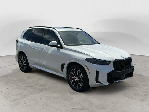 New 2026 BMW X5 xDrive50e w/ M Sport Package AWD/4WD image 1