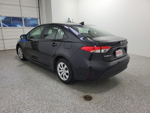 Used 2024 Toyota Corolla LE FWD image 5