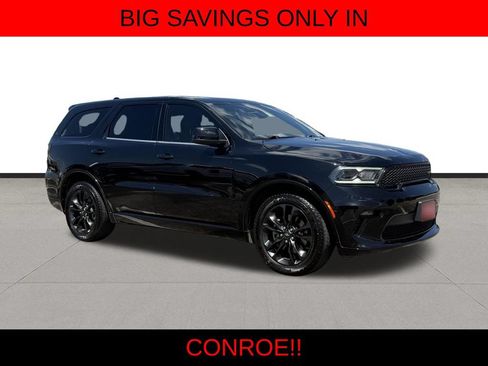 Used 2022 Dodge Durango SXT w/ Blacktop Package RWD image 3