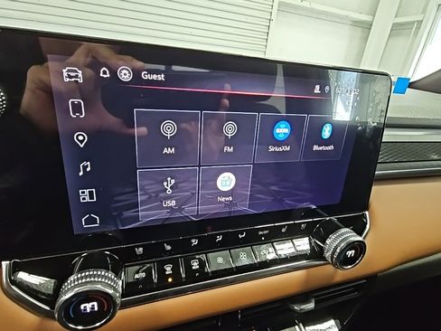 New 2026 GMC Canyon AT4 w/ Technology Plus Package image 14