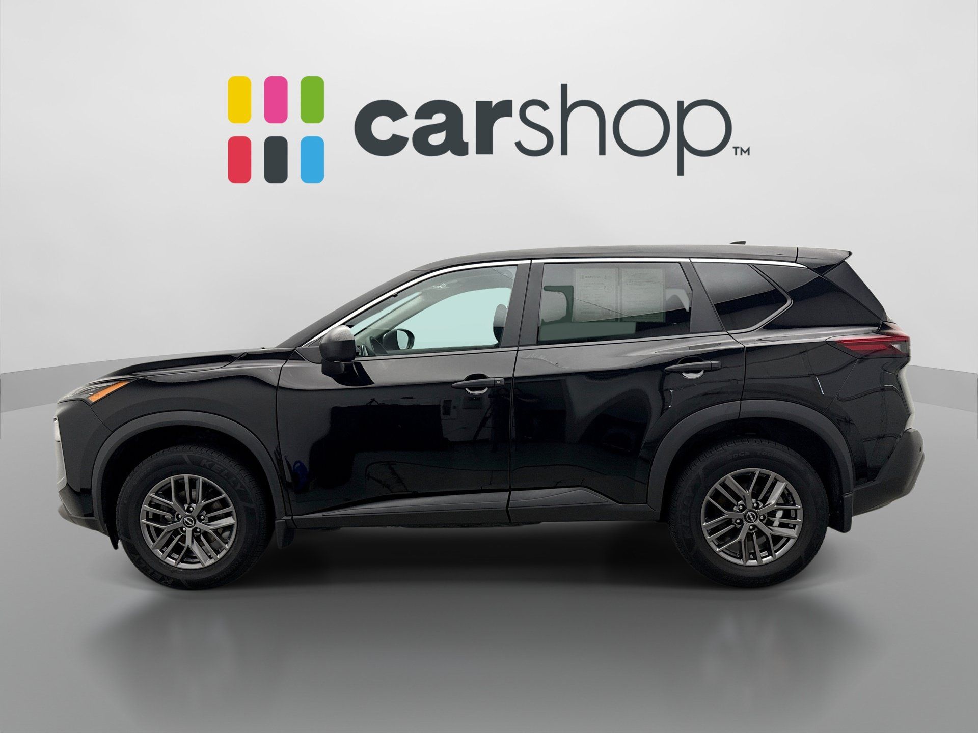 Used 2023 Nissan Rogue S AWD/4WD image 2