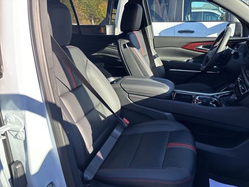 New 2026 Chevrolet Traverse RS image 27