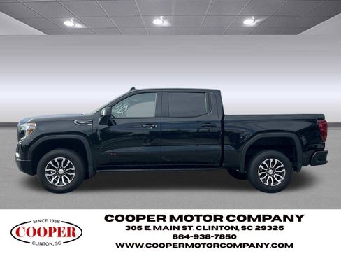 Used 2022 GMC Sierra 1500 AT4 w/ AT4 Premium Package AWD/4WD image 2