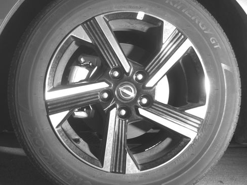 Used 2025 Nissan Sentra SV image 12