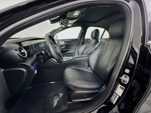 Used 2023 Mercedes-Benz E 350 Sedan image 12