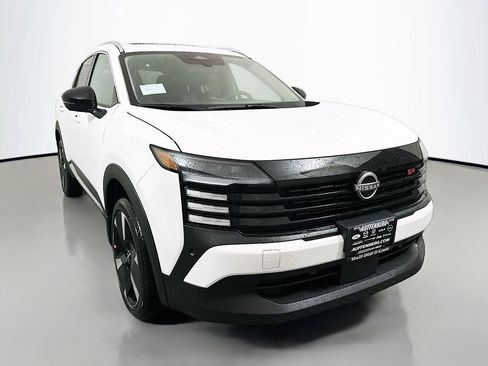 New 2026 Nissan Kicks SR w/ SR Premium Package image 1