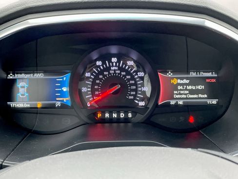 Used 2019 Ford Edge ST w/ Cold Weather Package image 28