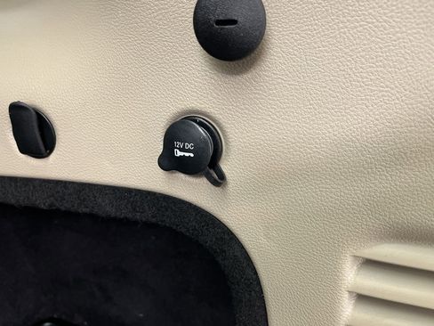 Used 2020 Jeep Grand Cherokee Limited image 31