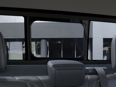 New 2025 Ford Maverick Lariat w/ Black Appearance Package image 24