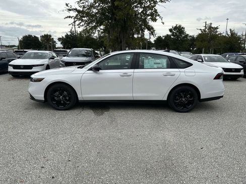 Used 2025 Honda Accord SE image 3