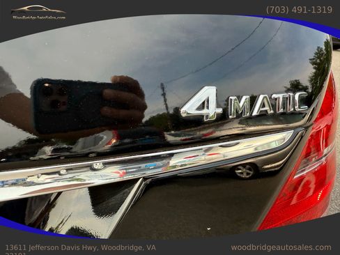 Used 2011 Mercedes-Benz S 550 4MATIC image 7