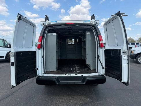 Used 2022 GMC Savana 2500 w/ Driver Convenience Package RWD image 12