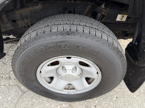 Used 2014 Toyota Tacoma PreRunner w/ Convenience Package RWD image 20