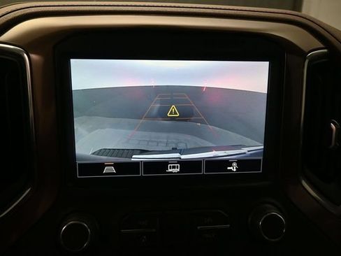 Used 2022 Chevrolet Silverado 1500 High Country AWD/4WD image 27