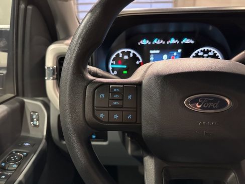 Used 2024 Ford F350 XLT w/ 360-Degree Camera Package image 36