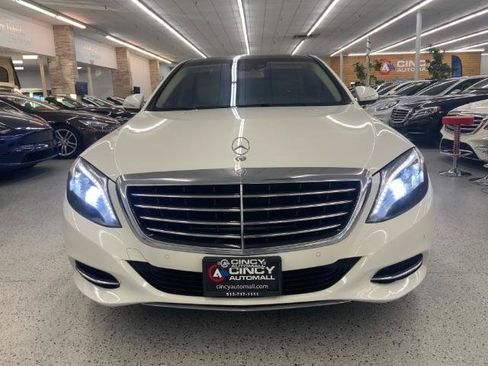 Used 2016 Mercedes-Benz S 550 4MATIC Sedan image 2