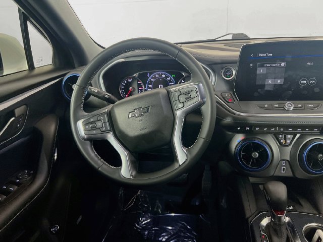 Used 2023 Chevrolet Blazer RS FWD image 18