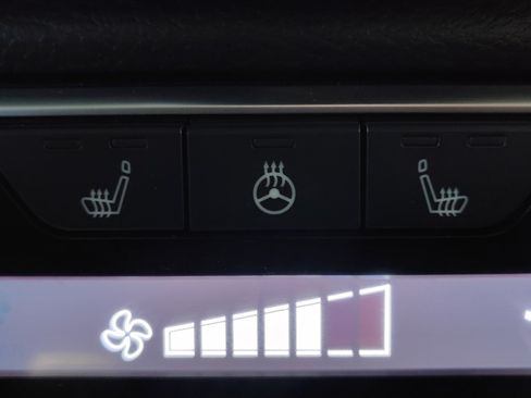 Used 2022 Nissan Sentra SV w/ All-Weather Package FWD image 25