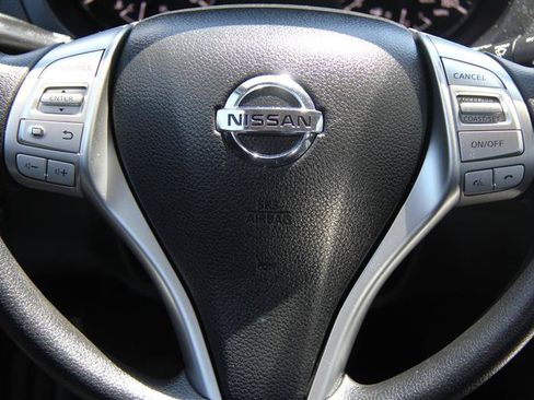 Used 2017 Nissan Altima 2.5 S w/ Power Driver Seat Package FWD image 26