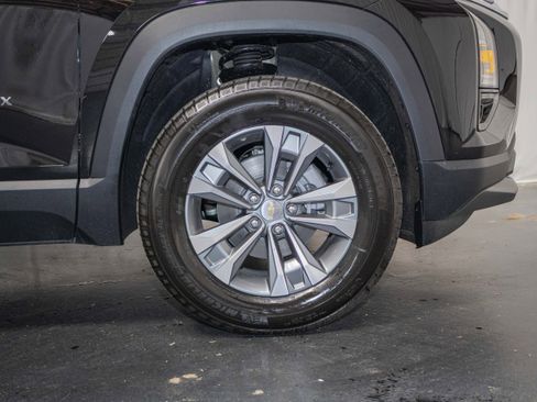 New 2026 Chevrolet Equinox LT image 6