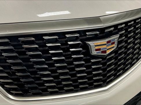Used 2021 Cadillac XT5 Premium Luxury w/ LPO, Floor Liner Package AWD/4WD image 33