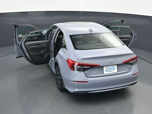 Used 2024 Honda Civic EX image 30