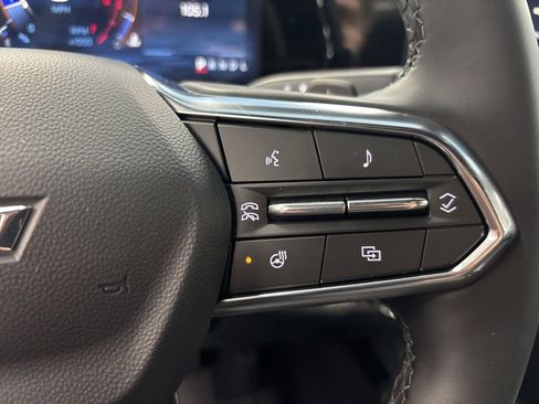 New 2026 Chevrolet Equinox LT w/ Midnight Edition AWD/4WD image 38