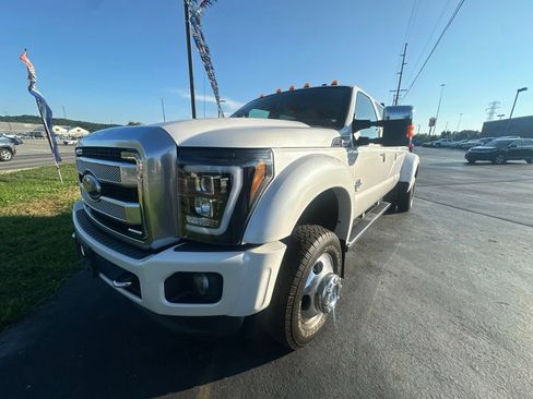 Used 2014 Ford F450 Platinum AWD/4WD image 3