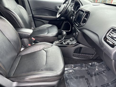 Used 2020 Jeep Compass Limited AWD/4WD image 30