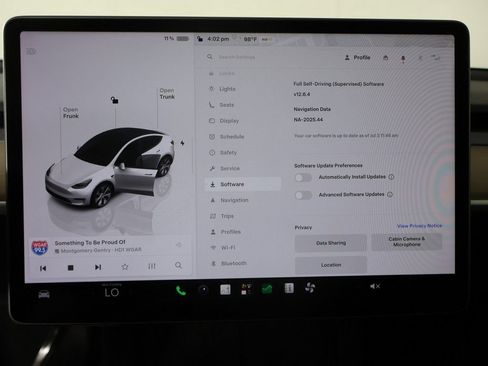 Used 2022 Tesla Model Y Long Range AWD/4WD image 48
