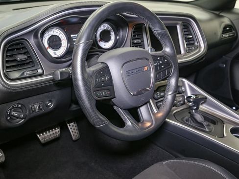 Used 2021 Dodge Challenger R/T Scat Pack w/ Shaker Package image 26