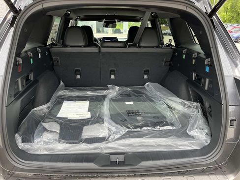 New 2026 Subaru Outback Limited w/ Premium/Limited Package 2 AWD/4WD image 21